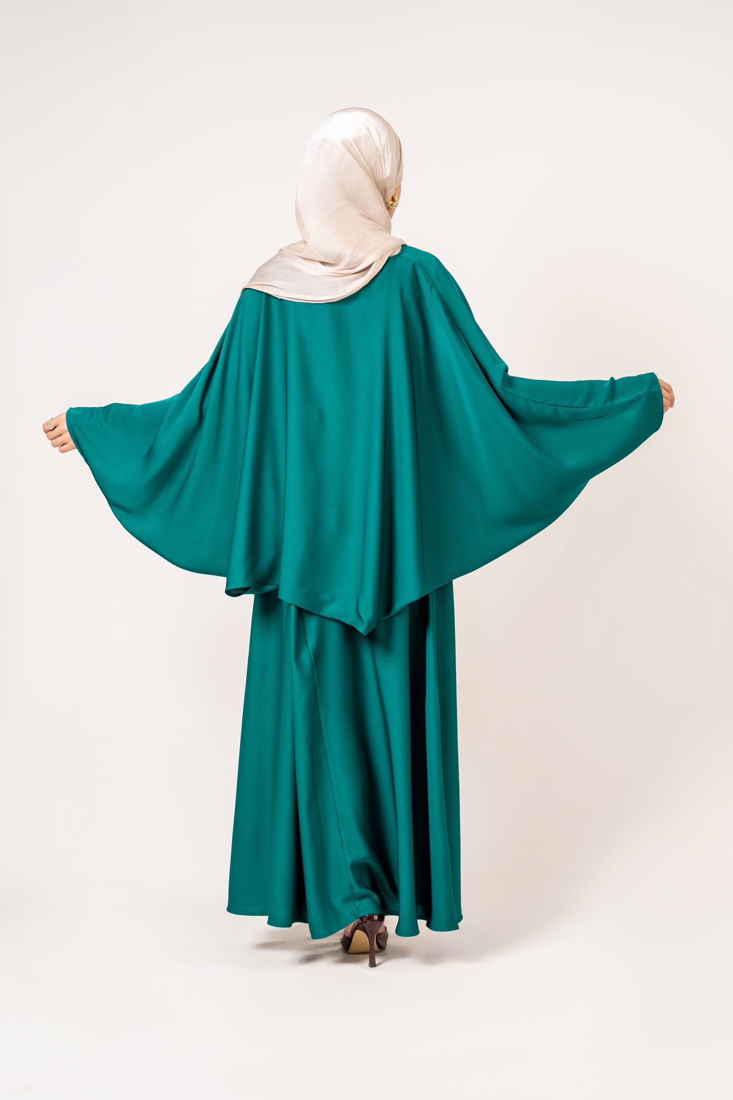 2 piece Green blouse and skirt set