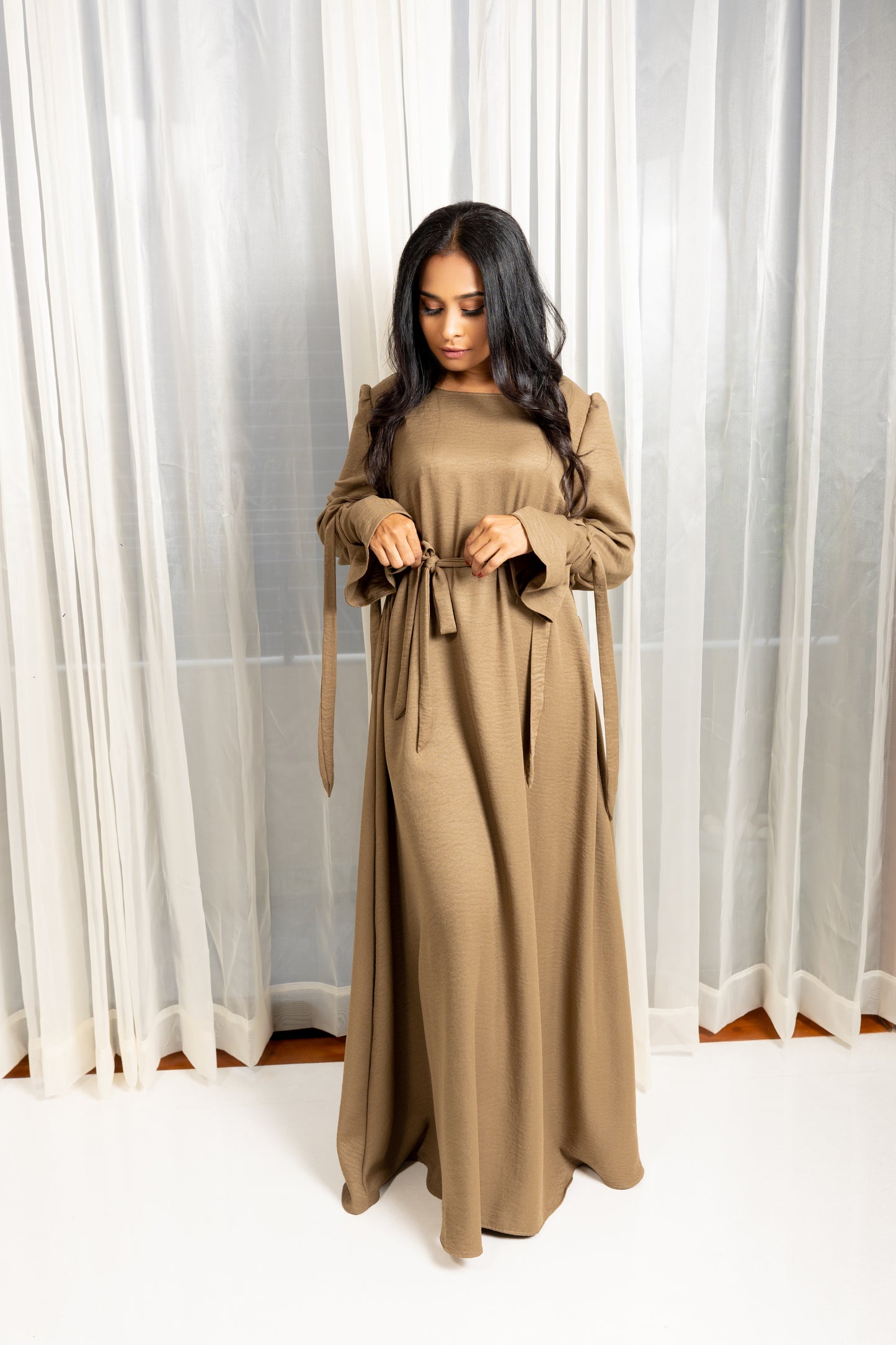 Coffee tie-sleeve maxi dress